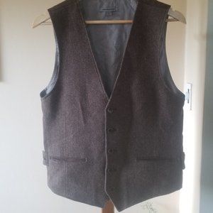 Johnston & Murphy Vest